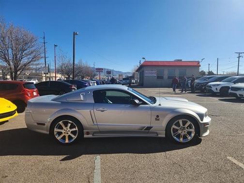 2005 Ford Mustang