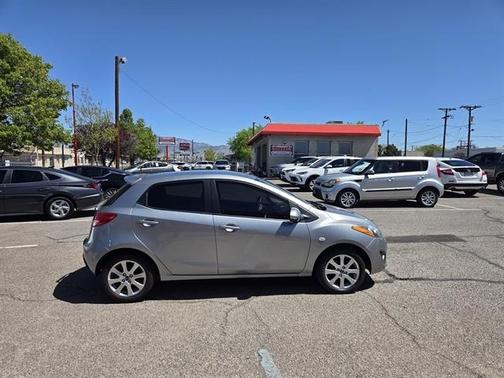 Liquid Silver Metallic 2014 Mazda Mazda2 Touring