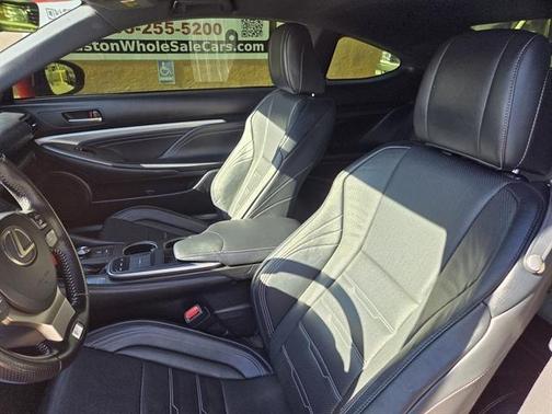 2016 Lexus RC 200t Base
