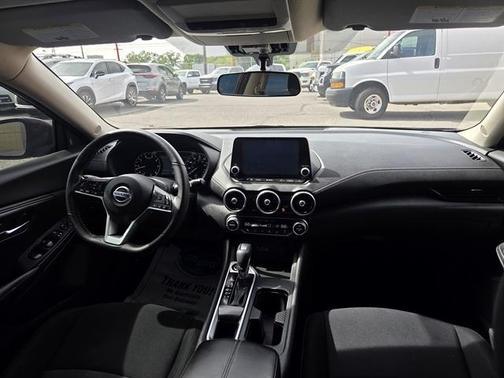 Rosewood Metallic 2022 Nissan Sentra SV