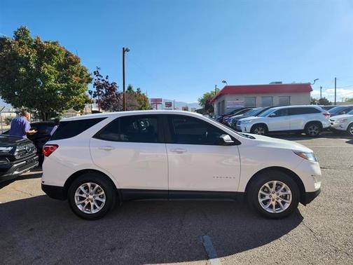 2020 Chevrolet Equinox LS
