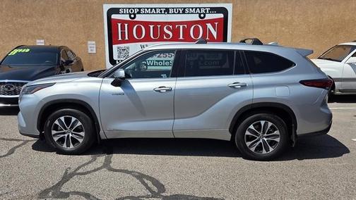 2021 Toyota Highlander Hybrid XLE