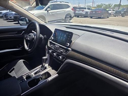 White 2019 Honda Accord EX-L