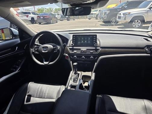 White 2019 Honda Accord EX-L