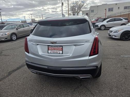 2020 Cadillac XT5 Premium Luxury