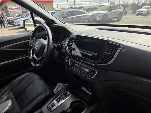 2022 Honda Pilot TrailSport