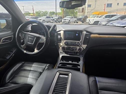 Gray 2017 GMC Yukon XL Denali