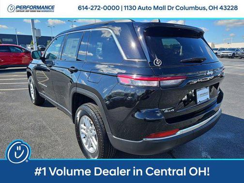 2025 Jeep Grand Cherokee Laredo