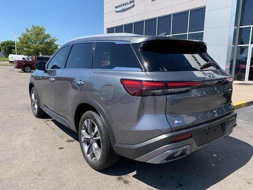 2022 INFINITI QX60 Luxe