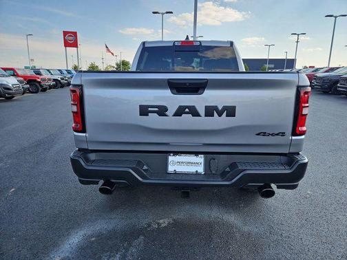 2026 RAM 1500 Warlock Crew Cab 4x4 5'7' Box