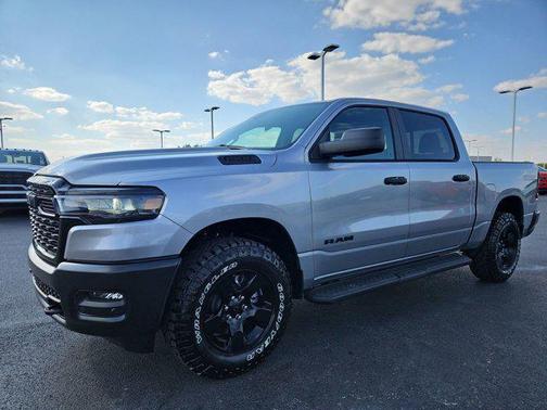 2026 RAM 1500 Warlock Crew Cab 4x4 5'7' Box