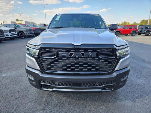 2026 RAM 1500 Warlock Crew Cab 4x4 5'7' Box