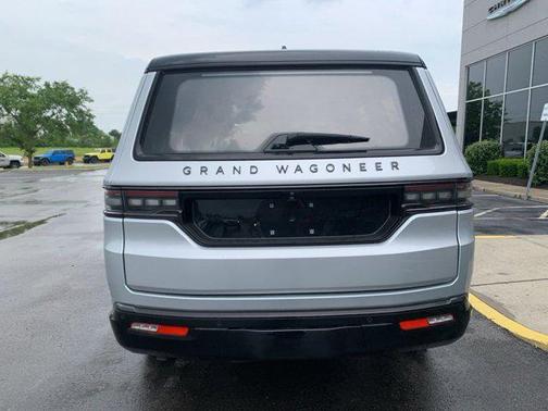 2024 Jeep Grand Wagoneer Series III Obsidian 4x4