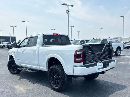 2022 RAM 2500 Laramie Crew Cab 4x4 6'4' Box