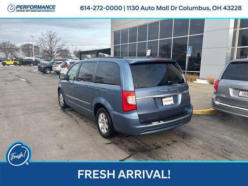 2012 Chrysler Town & Country Touring
