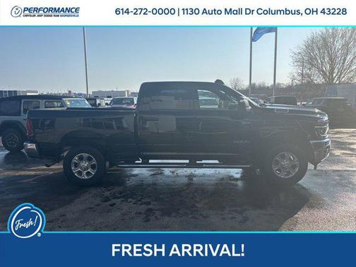 2025 RAM 2500 Big Horn Crew Cab 4x4 6'4' Box