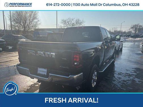 2025 RAM 2500 Big Horn Crew Cab 4x4 6'4' Box