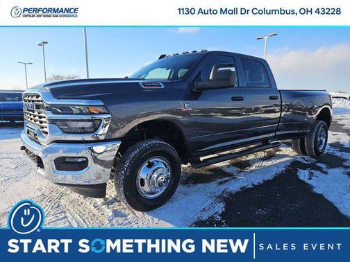 2026 RAM 3500 Tradesman Crew Cab 4x4 8' Box