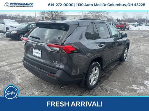 2020 Toyota RAV4 XLE