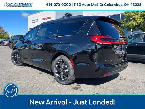 2026 Chrysler Pacifica L