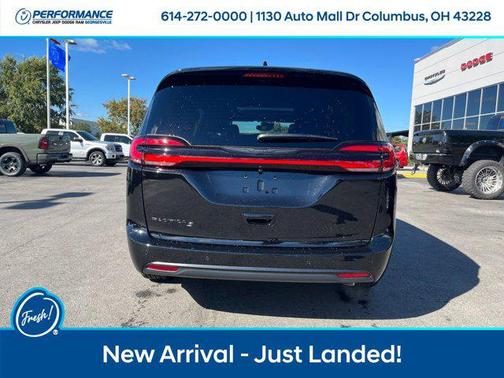 2026 Chrysler Pacifica L