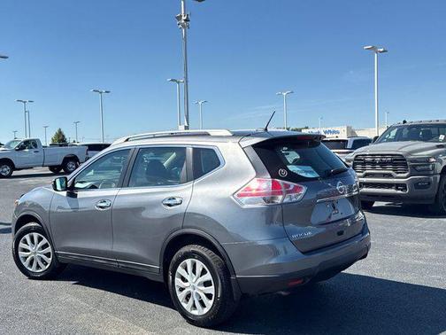 2015 Nissan Rogue S