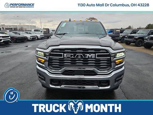 2026 RAM 2500 Tradesman Crew Cab 4x4 6'4' Box