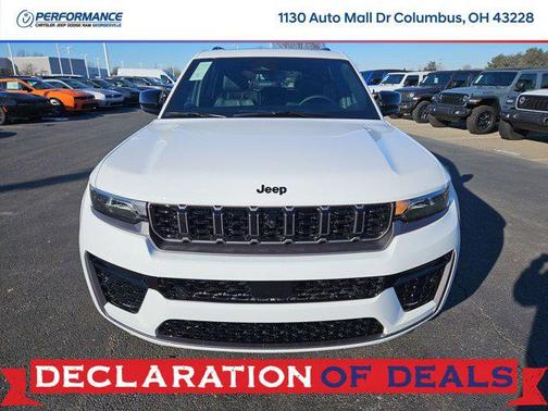 Bright White Clearcoat 2026 Jeep Grand Cherokee Limited