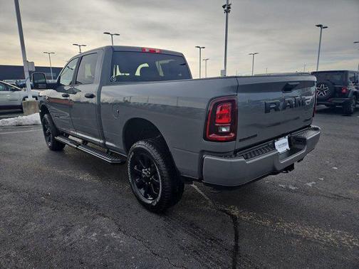 2026 RAM 2500 Big Horn Crew Cab 4x4 6'4' Box
