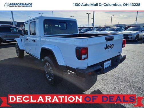 2026 Jeep Gladiator Sahara 4x4