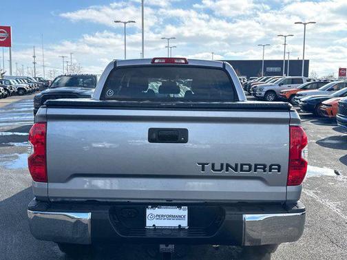 2017 Toyota Tundra SR5