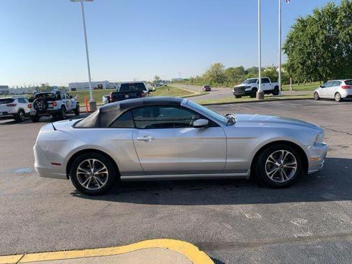 2014 Ford Mustang V6 Premium