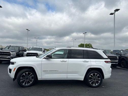2023 Jeep Grand Cherokee Overland