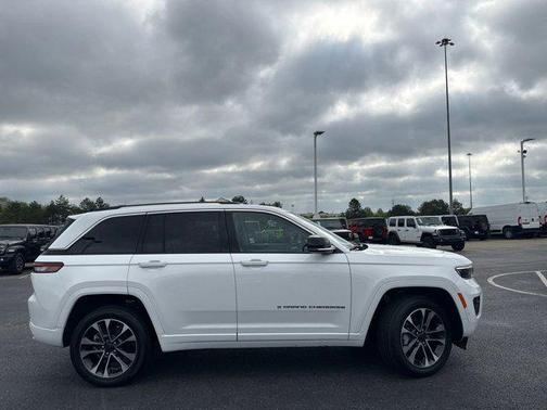 2023 Jeep Grand Cherokee Overland