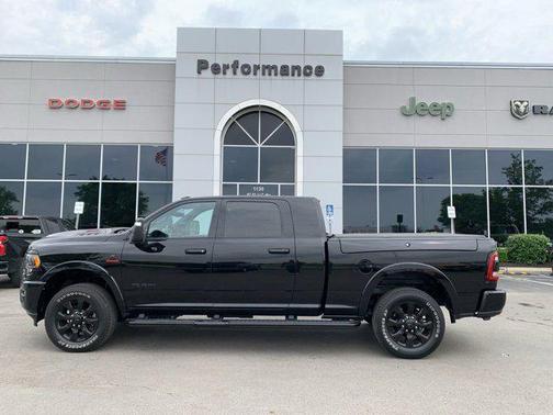 2024 RAM 2500 Limited Mega Cab 4x4 6'4' Box