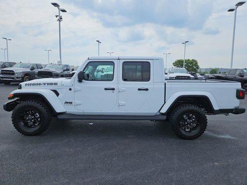 2025 Jeep Gladiator High Tide