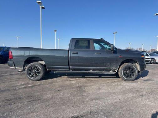 2026 RAM 2500 Big Horn Crew Cab 4x4 8' Box