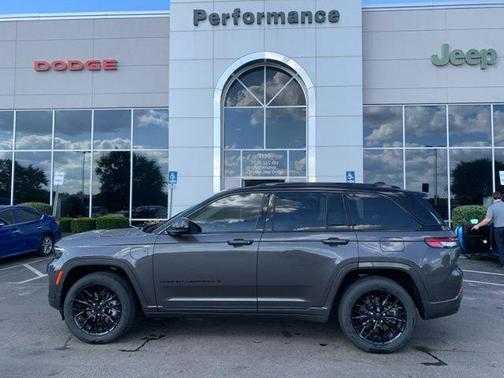 2022 Jeep Grand Cherokee 4xe Summit