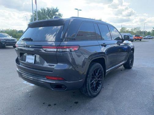 2022 Jeep Grand Cherokee 4xe Summit