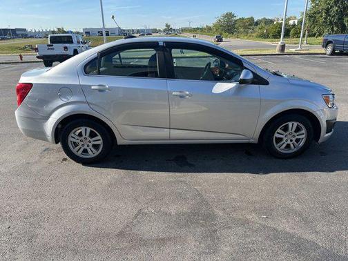 2016 Chevrolet Sonic LT