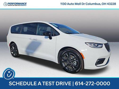 2026 Chrysler Pacifica L