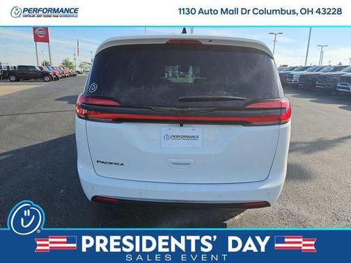 2026 Chrysler Pacifica L