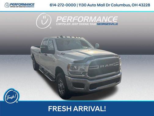 2024 RAM 3500 Tradesman Crew Cab 4x4 8' Box