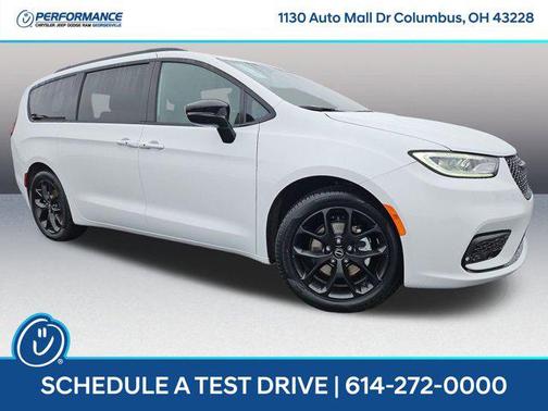 2026 Chrysler Pacifica L