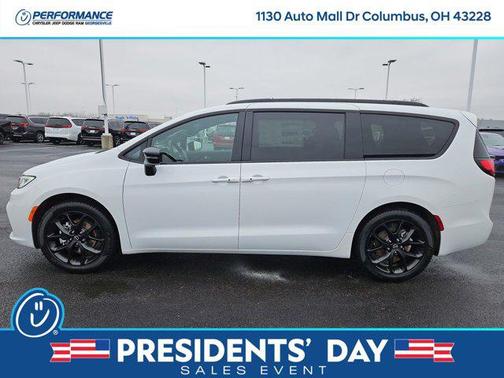 2026 Chrysler Pacifica L