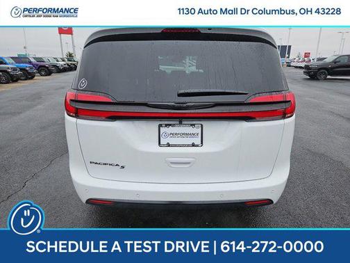 2026 Chrysler Pacifica L