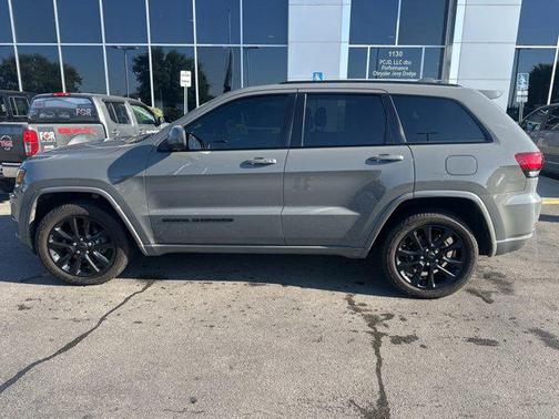 2019 Jeep Grand Cherokee Altitude