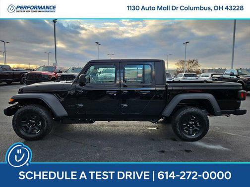 2026 Jeep Gladiator Sport