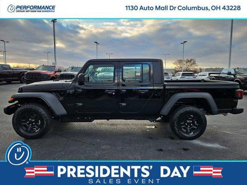 2026 Jeep Gladiator Sport