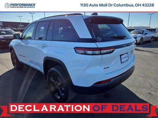 Bright White Clearcoat 2026 Jeep Grand Cherokee Limited